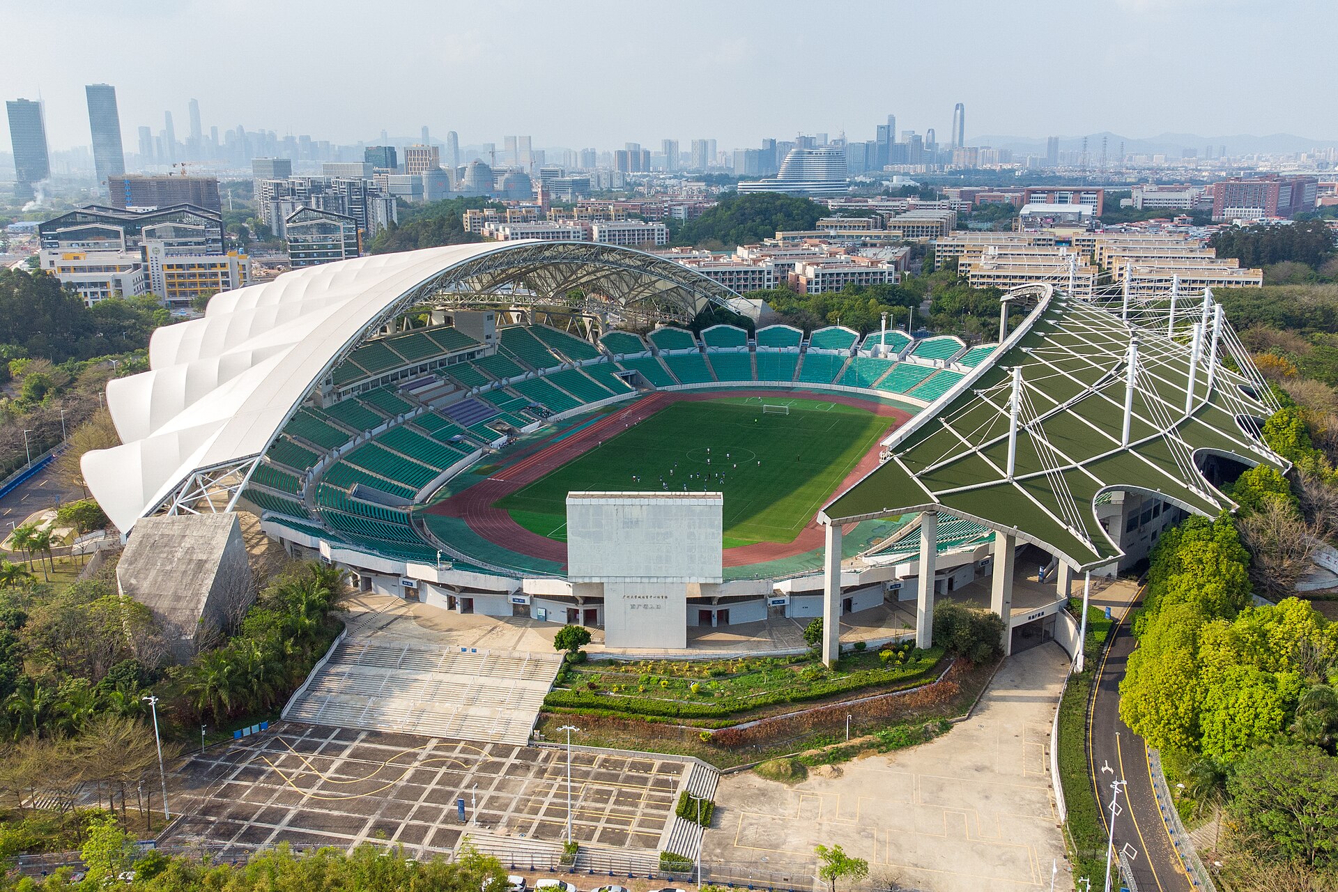 广州大学城体育中心体育场全景